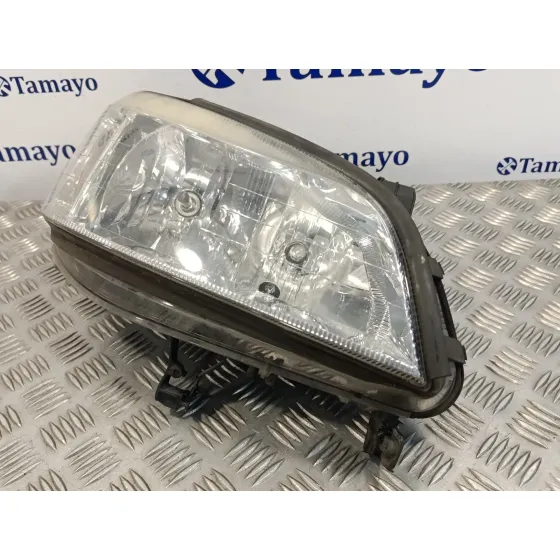 Faro Derecho para Opel Zafira A