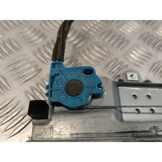 Elevalunas Delantero Derecho para Renault Twingo