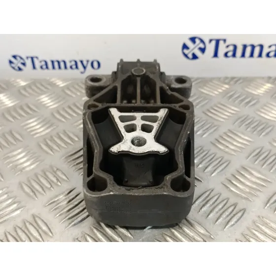 Soporte Motor Trasero para Mercedes-Benz Clase Gla (W156)