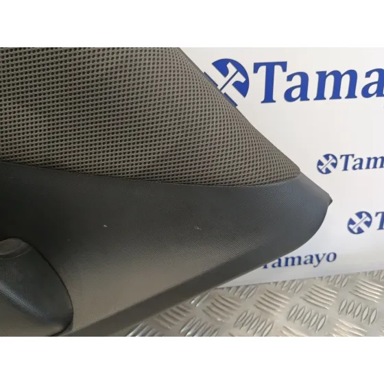 Guarnecido Puerta Trasera Derecha para Honda Jazz (Gd1/5)
