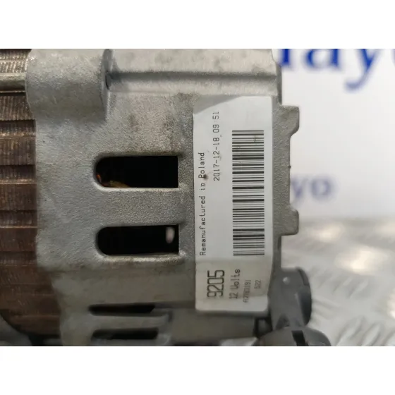 Alternador para Nissan Primera Berlina (P12)