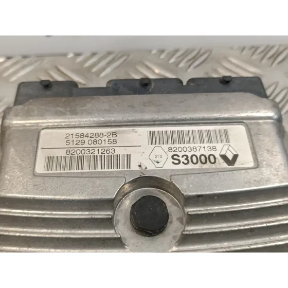 Centralita Motor Uce para Renault Megane Ii Berlina 5P