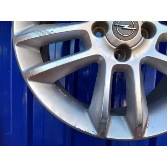 Llanta para Opel Corsa D