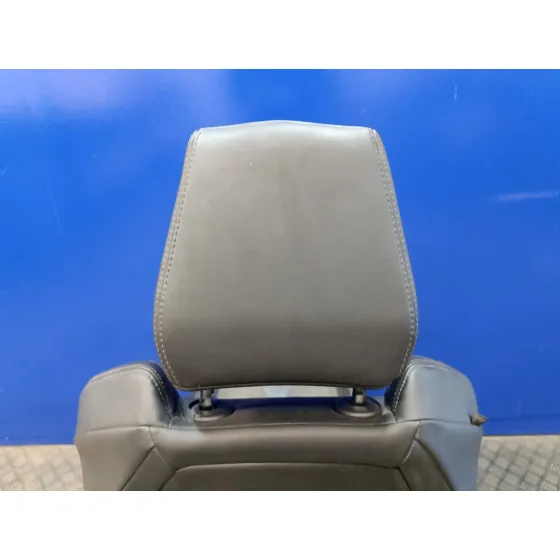 Asiento Delantero Derecho para Peugeot 3008