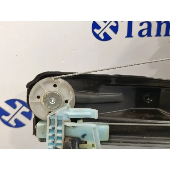 Elevalunas Delantero Izquierdo para Opel Combo D