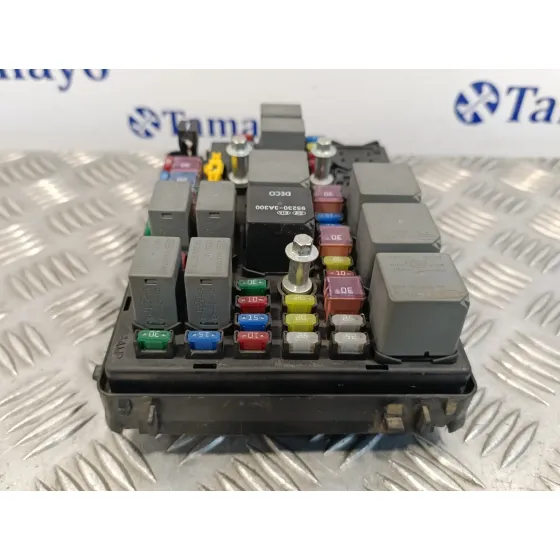 Caja Reles / Fusibles para Kia Carens