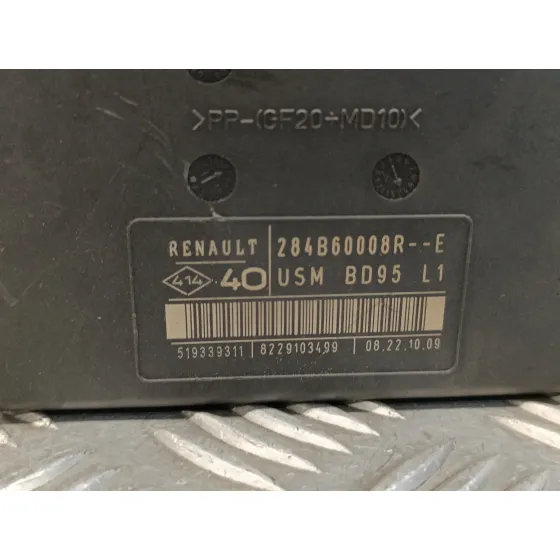 Caja Reles / Fusibles para Renault Megane Iii Berlina 5 P