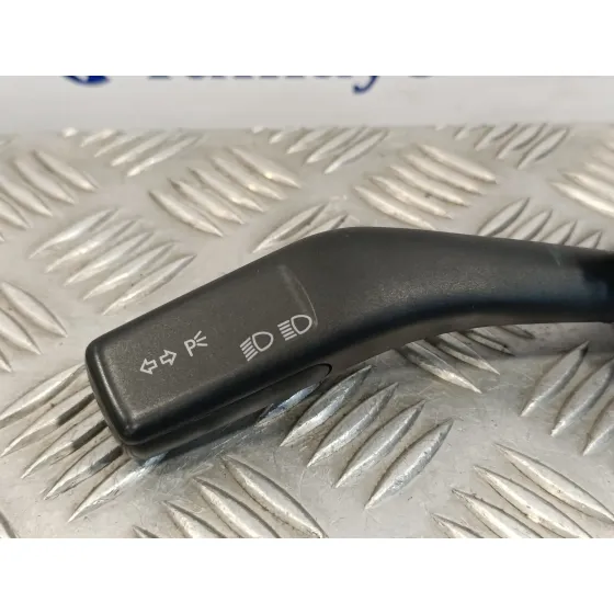 Mando Intermitentes para Volkswagen Caddy Ka/Kb (2K)