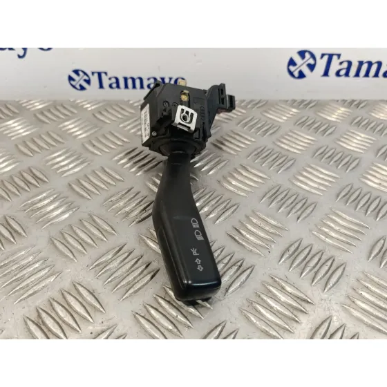 Mando Intermitentes para Volkswagen Caddy Ka/Kb (2K)