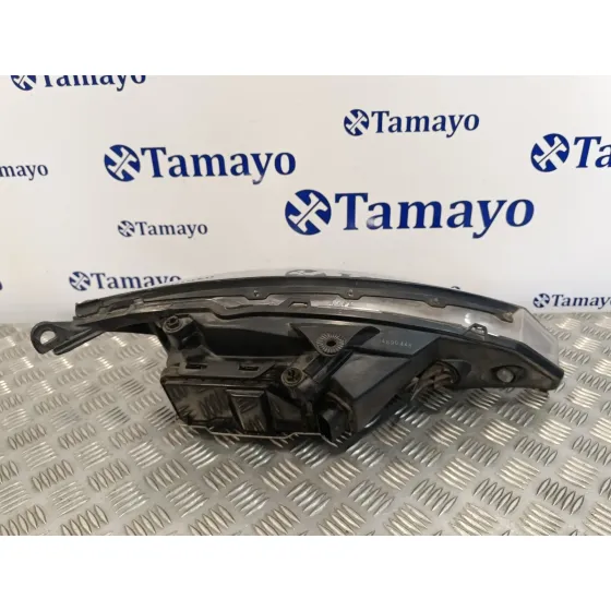 Faro Izquierdo para Ford Focus Berlina (Cak)