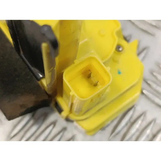 Cerradura Puerta Lateral Derecha para Opel Combo D
