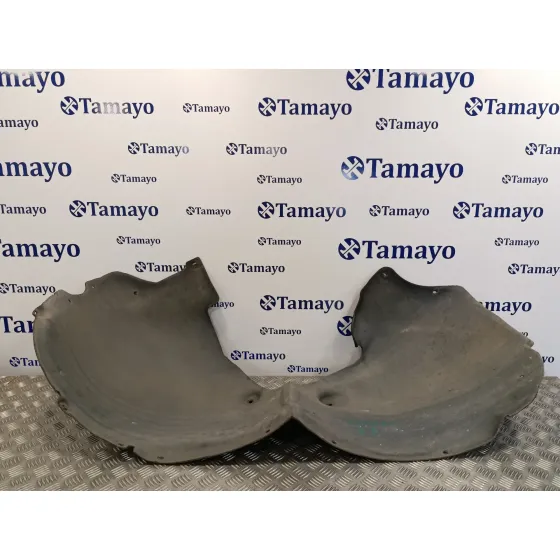 Plastico Paso Rueda Delantero Derecho para Volkswagen Touareg (7La)