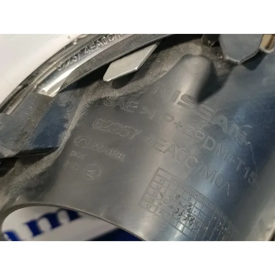 Molduras Delanteras para Nissan Qashqai (J11)
