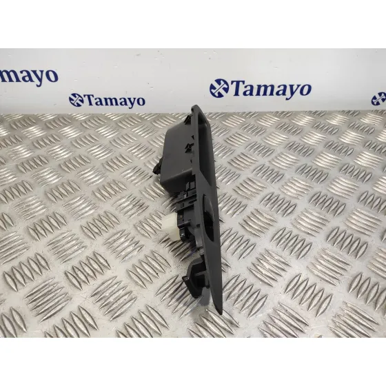 Mando Elevalunas Trasero Izquierdo para Nissan Qashqai (J11)