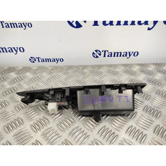 Mando Elevalunas Trasero Izquierdo para Nissan Qashqai (J11)