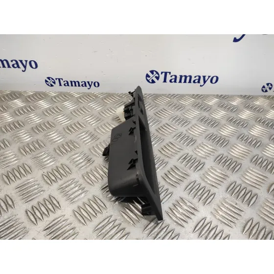 Mando Elevalunas Trasero Derecho para Nissan Qashqai (J11)