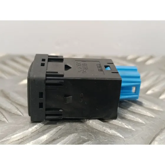 Interruptor para Nissan Qashqai (J11)