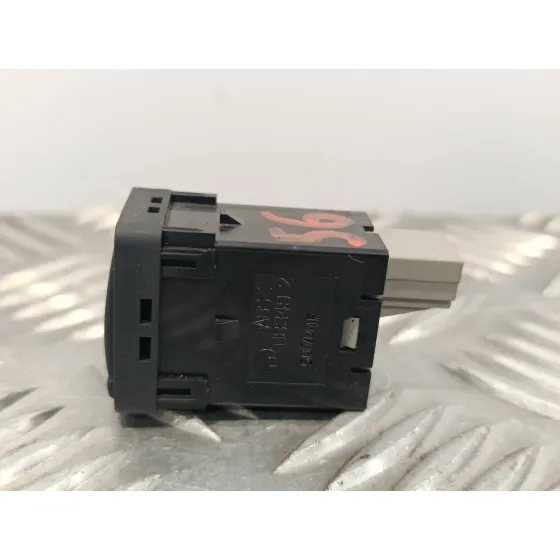 Interruptor para Nissan Qashqai (J11)