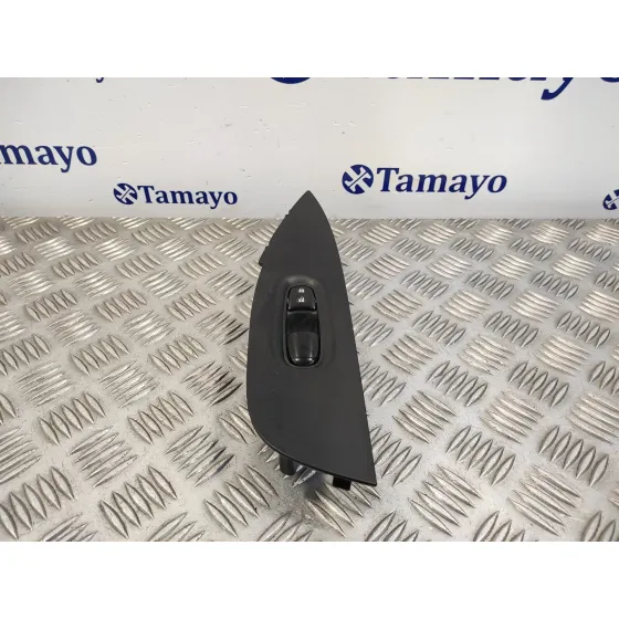 Mando Elevalunas Delantero Derecho para Nissan Qashqai (J11)