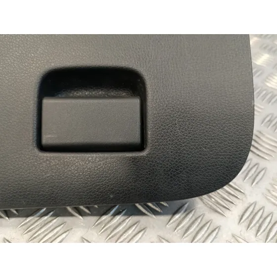 Guantera para Nissan Qashqai (J11)