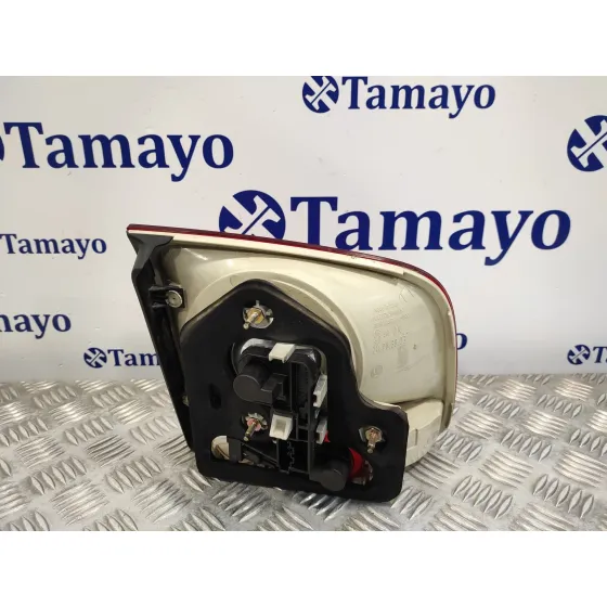 Piloto Trasero Derecho Interior para Volkswagen Touareg (7La)