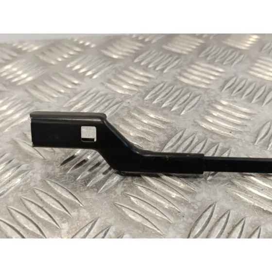 Brazo Limpia Delantero Derecho para Volkswagen Polo