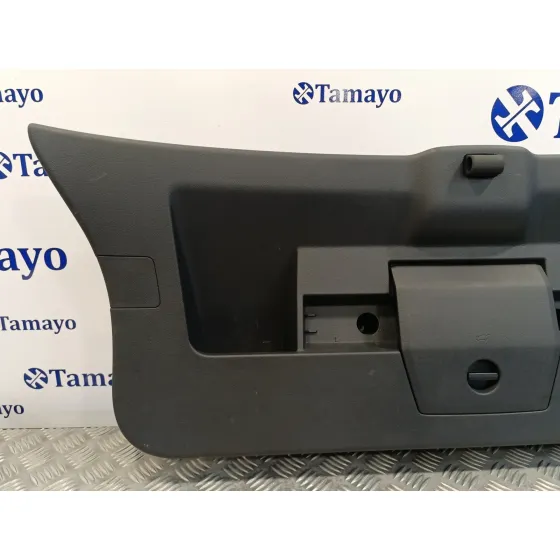Guarnecido Porton Trasero para Volkswagen Polo
