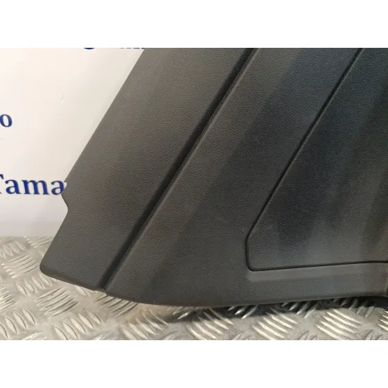 Guarnecido Puerta Trasera Izquierda para Volkswagen Polo