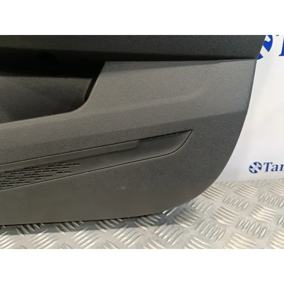 Guarnecido Puerta Delantera Derecha para Volkswagen Polo