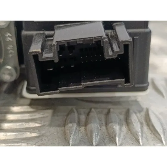Elevalunas Delantero Izquierdo para Volkswagen Polo