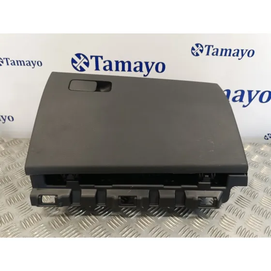 Guantera para Hyundai I30 Fastback