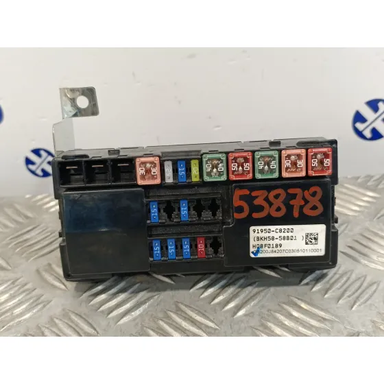 Caja Reles / Fusibles para Hyundai I20