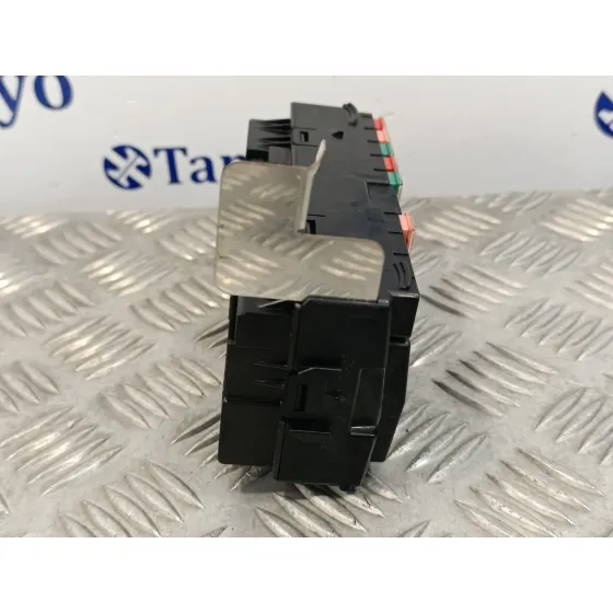 Caja Reles / Fusibles para Hyundai I20