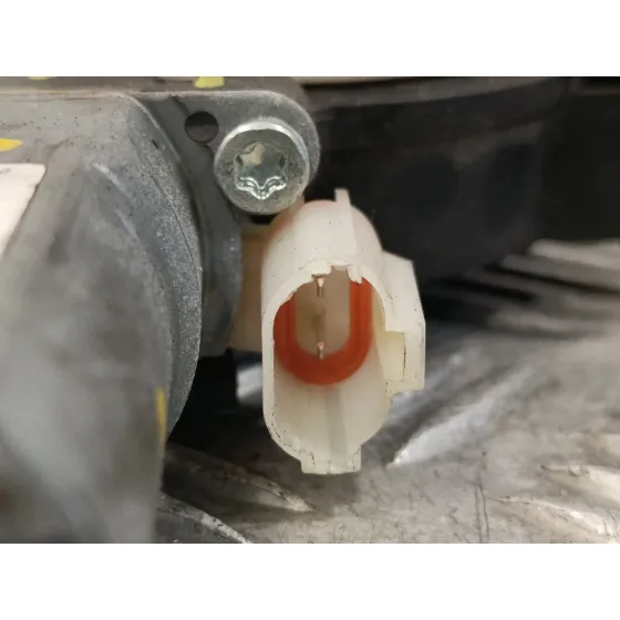Elevalunas Delantero Derecho para Hyundai I20