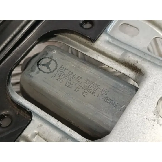 Elevalunas Delantero Derecho para Mercedes-Benz Clase C (W203) Berlina