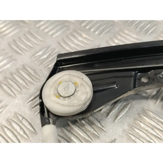 Elevalunas Delantero Derecho para Mercedes-Benz Clase C (W203) Berlina