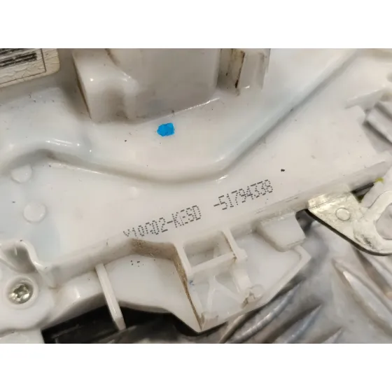 Cerradura Puerta Delantera Derecha para Ford Ka (Ccu)