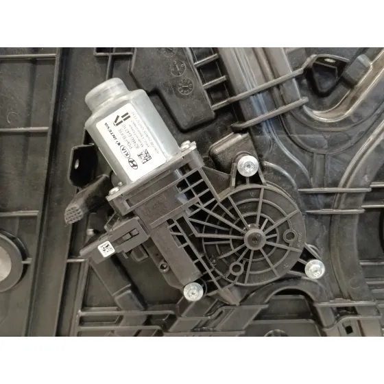 Elevalunas Delantero Derecho para Hyundai I30 Fastback