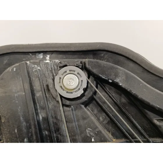 Elevalunas Delantero Derecho para Hyundai I30 Fastback