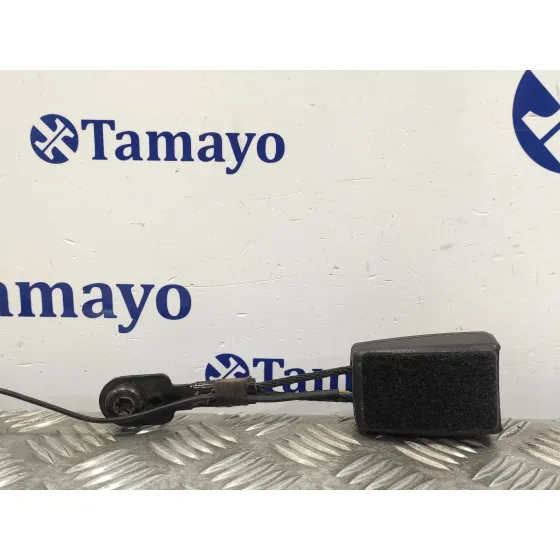 Enganche Cinturon Delantero Derecho para Opel Astra J Sports Tourer