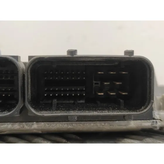 Centralita Motor Uce para Volkswagen Golf Plus (5M1)