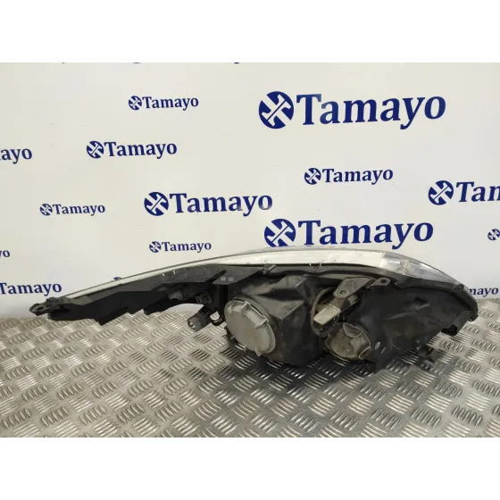 Faro Izquierdo para Toyota Avensis (T27)