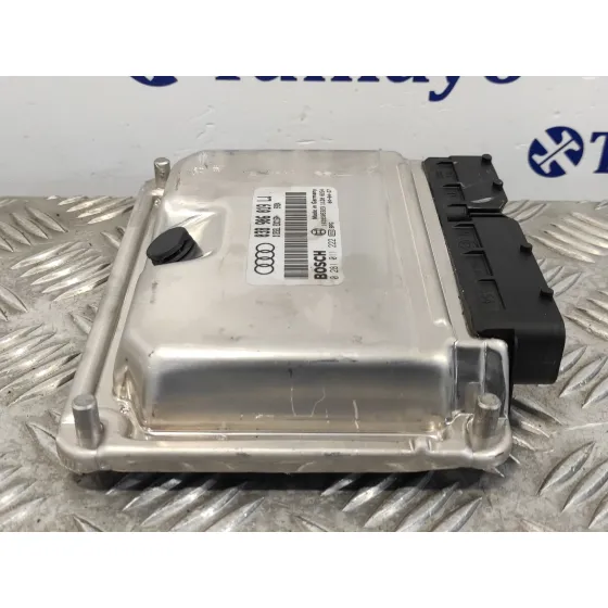 Centralita Motor Uce para Audi A4 Berlina (8E)