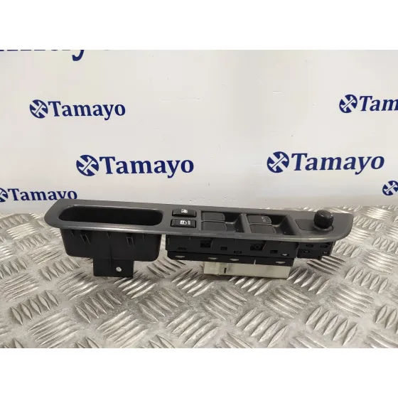 Mando Elevalunas Delantero Izquierdo para Suzuki Swift Berlina (Mz)