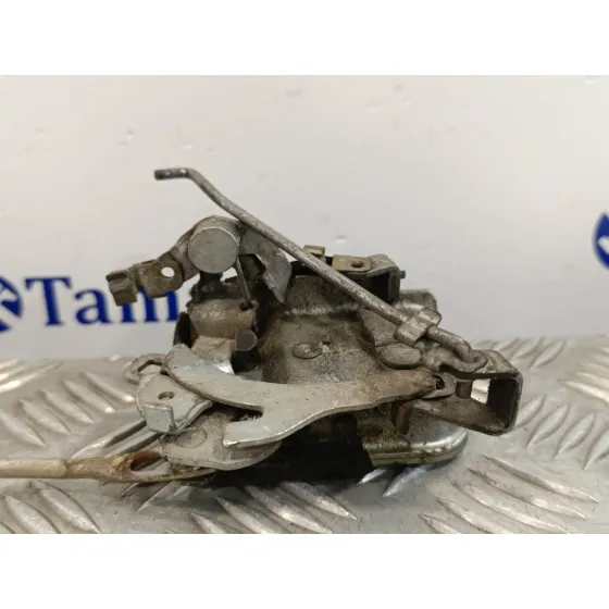 Cerradura Puerta Delantera Derecha para Mitsubishi Montero (L040)
