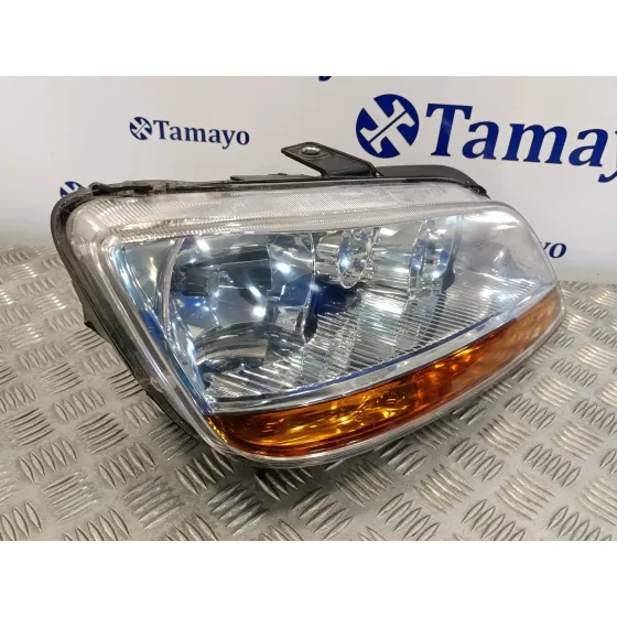 Faro Derecho para Fiat Idea (135)