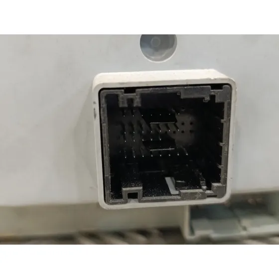 Caja Reles / Fusibles para Fiat Punto Berlina (188)