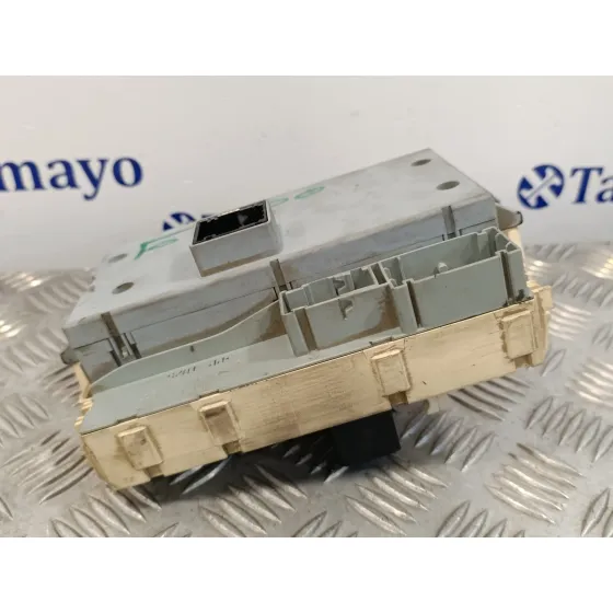 Caja Reles / Fusibles para Fiat Punto Berlina (188)
