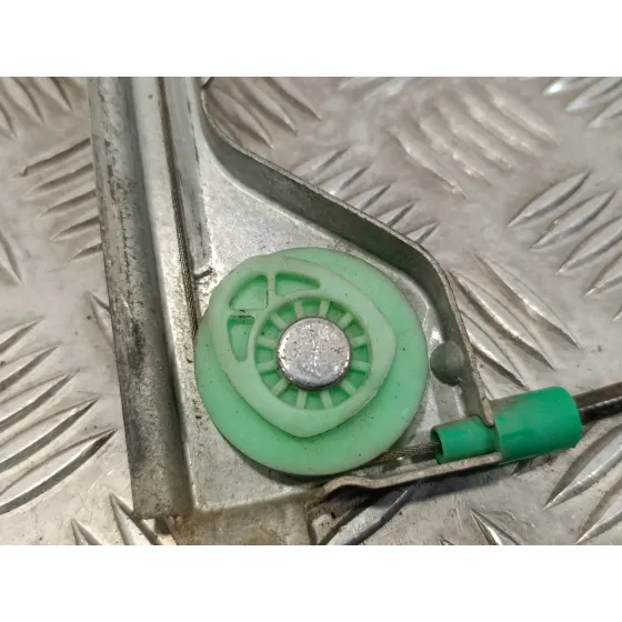 Elevalunas Delantero Derecho para Peugeot 206 Cc