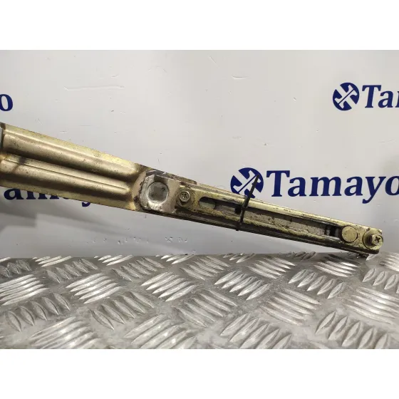 Elevalunas Delantero Derecho para Mitsubishi Montero (L040)